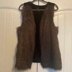 Fur vest
